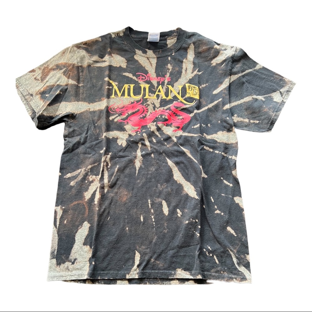 Repurposed bleached tee Mulan Jr play